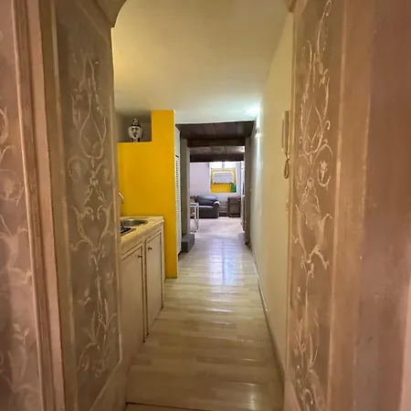 Apartment In The Heart Of